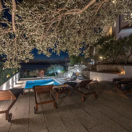 Apartamento Petra With Private Pool *