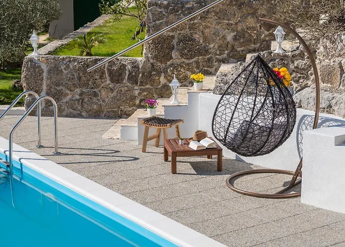 Petra With Private Pool * Makarska